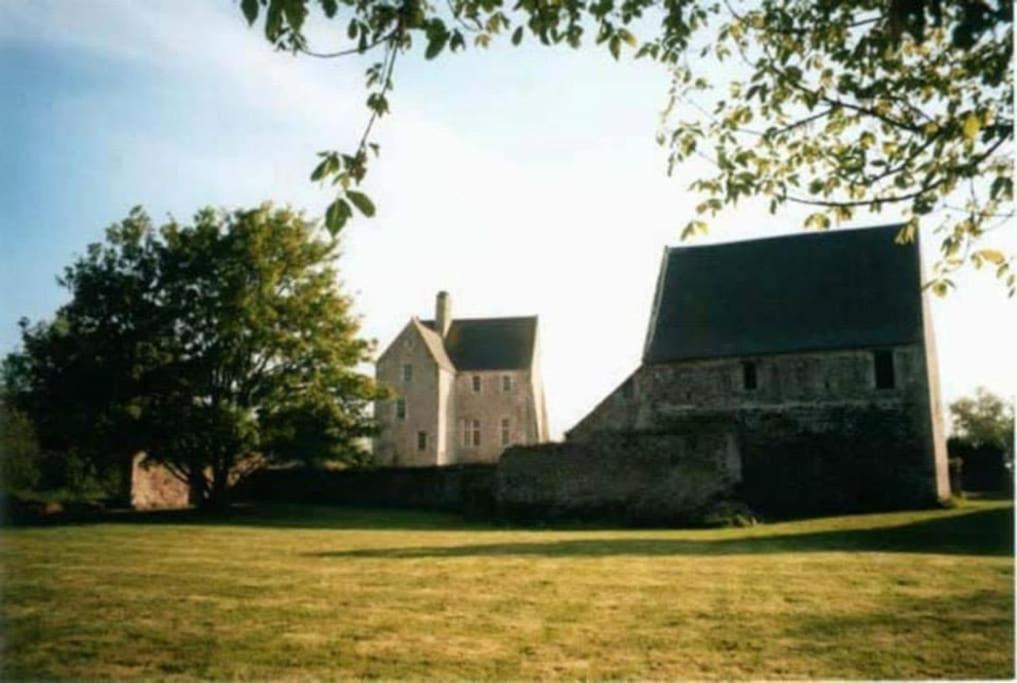 Willa Le Chateau De Neuilly La Foret Isigny-sur-Mer Zewnętrze zdjęcie